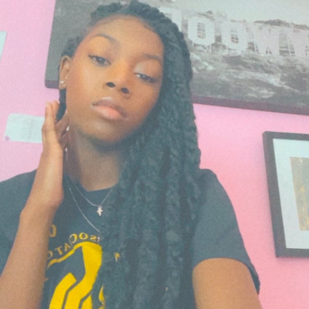 Meet your Posher, Miyah